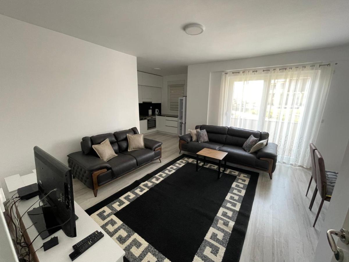 Plis Apartments 'Prishtina' Pristina Extérieur photo